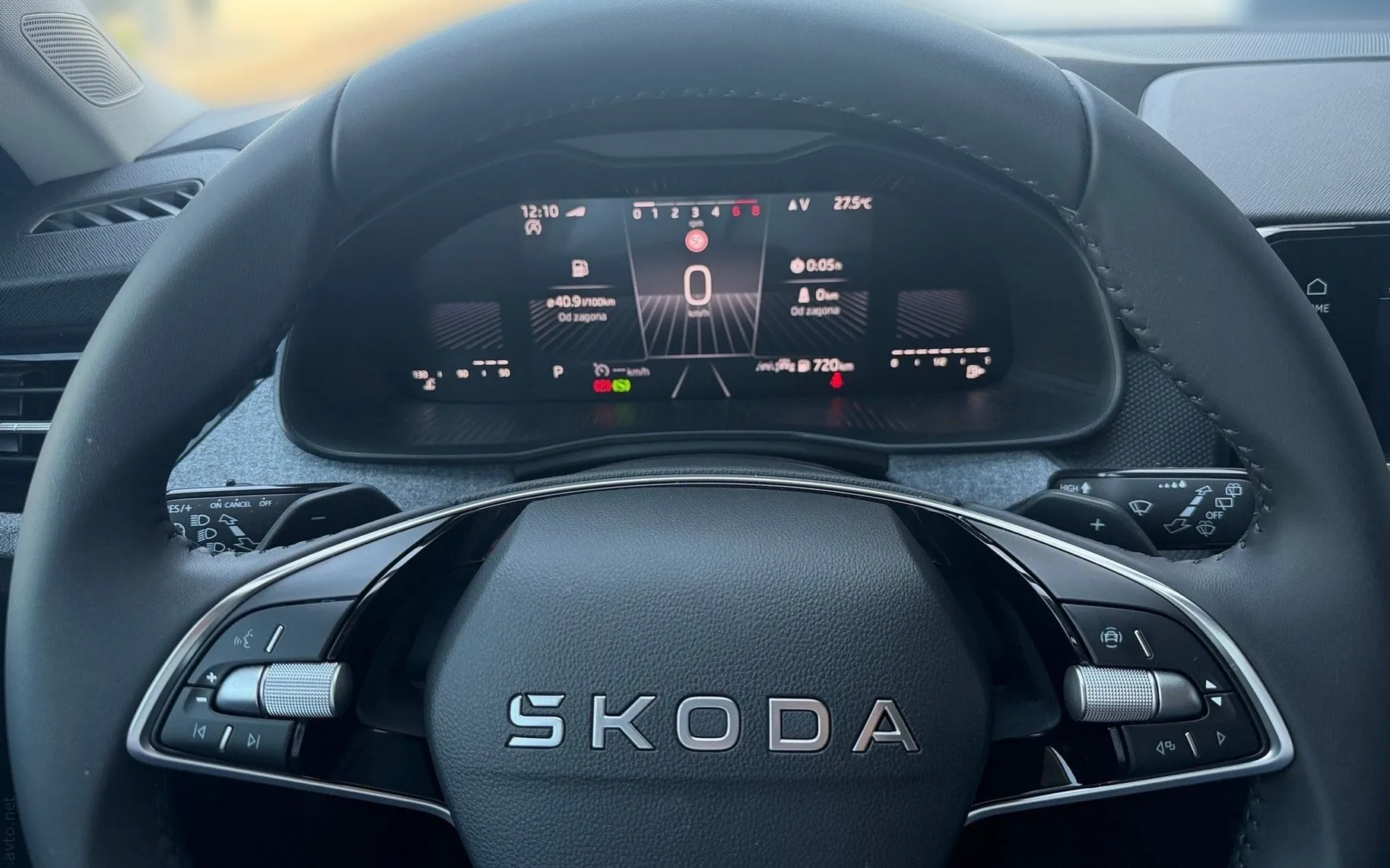 Notranja slika - Škoda Scala - 1.0 TSI Edition DSG - 8