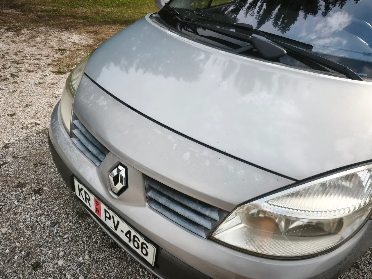 Slika poškodbe - Renault Scénic - 1,5 dCi Dynamique Confort - 23
