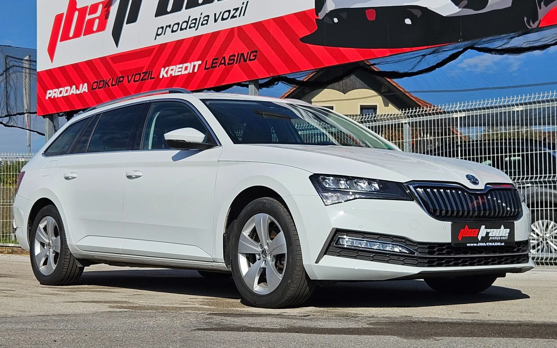 Zunanja slika - Škoda Superb - Combi iV 1.4 TSI Ambition DSG - 1