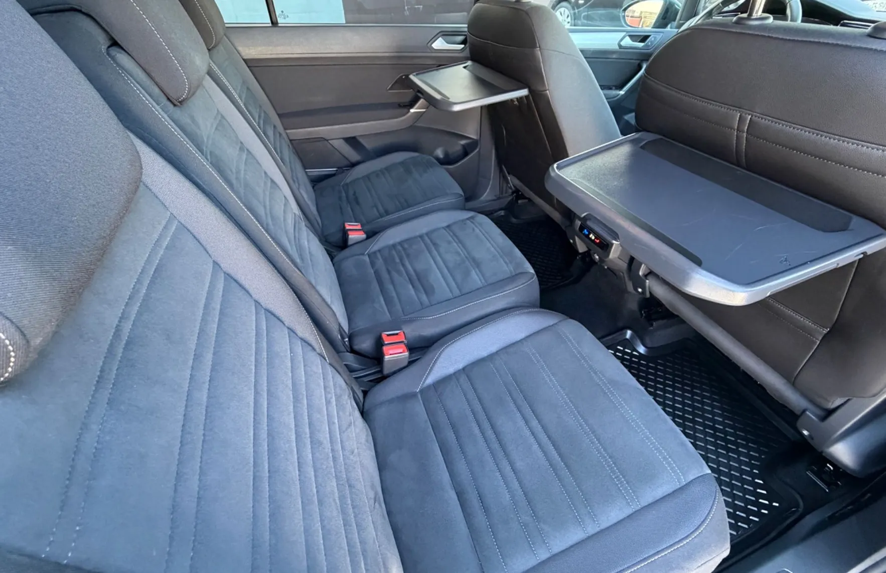 Zunanja slika - VW Touran - 2.0 TDI DSG-7 SEDEŽEV-VIRTUAL-ACC-NAVI-PDC - 17