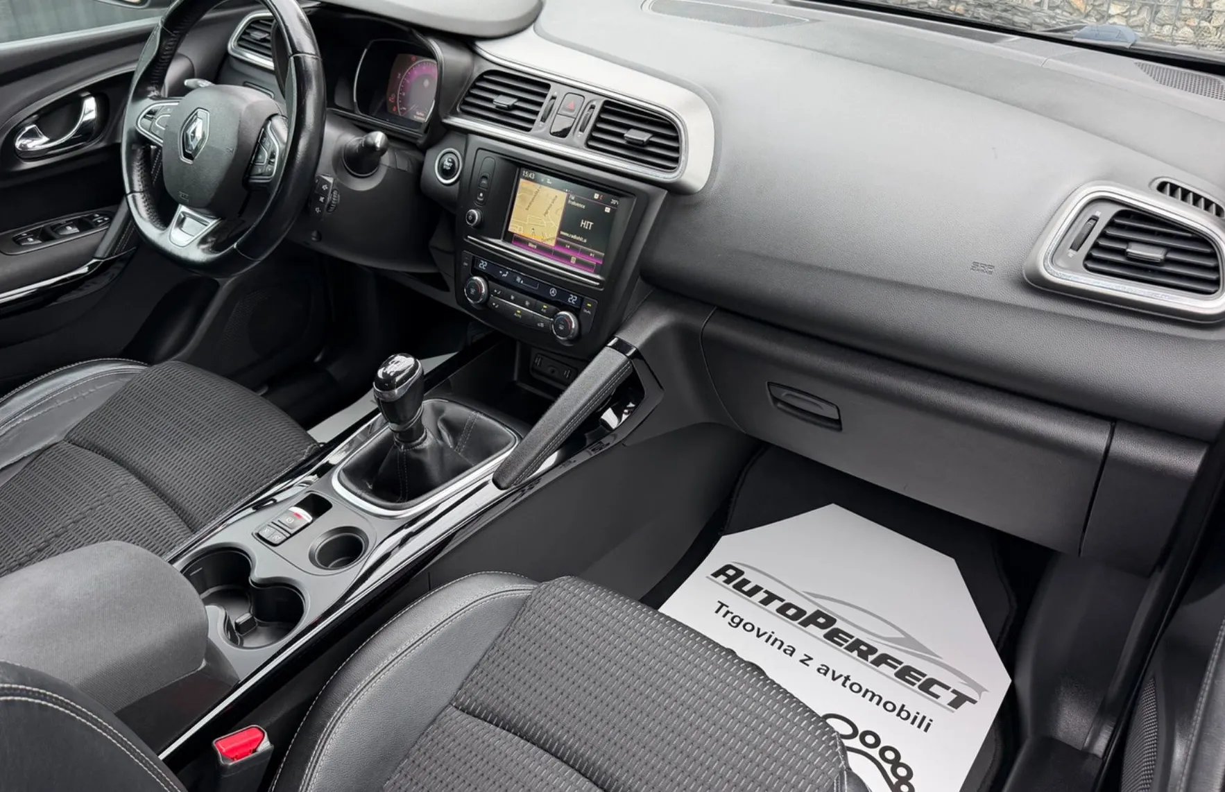 Zunanja slika - Renault Kadjar - dCi 110 Energy Graphite |KEYLESS|KAM|NAVI|PDC| - 11