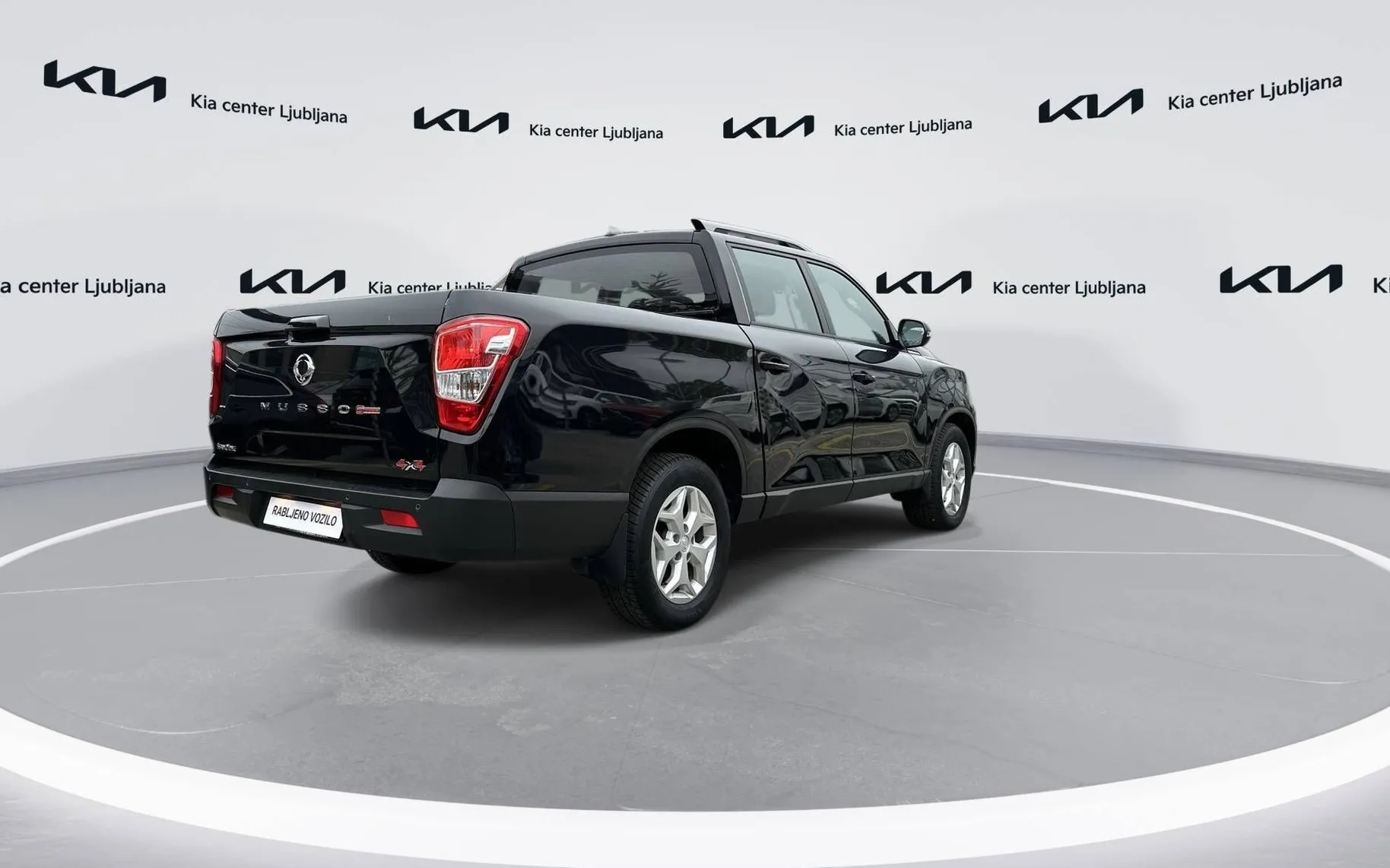 Zunanja slika - SsangYong Musso - Grand 2.2 XDi Ultimate 4WD AT... - 5