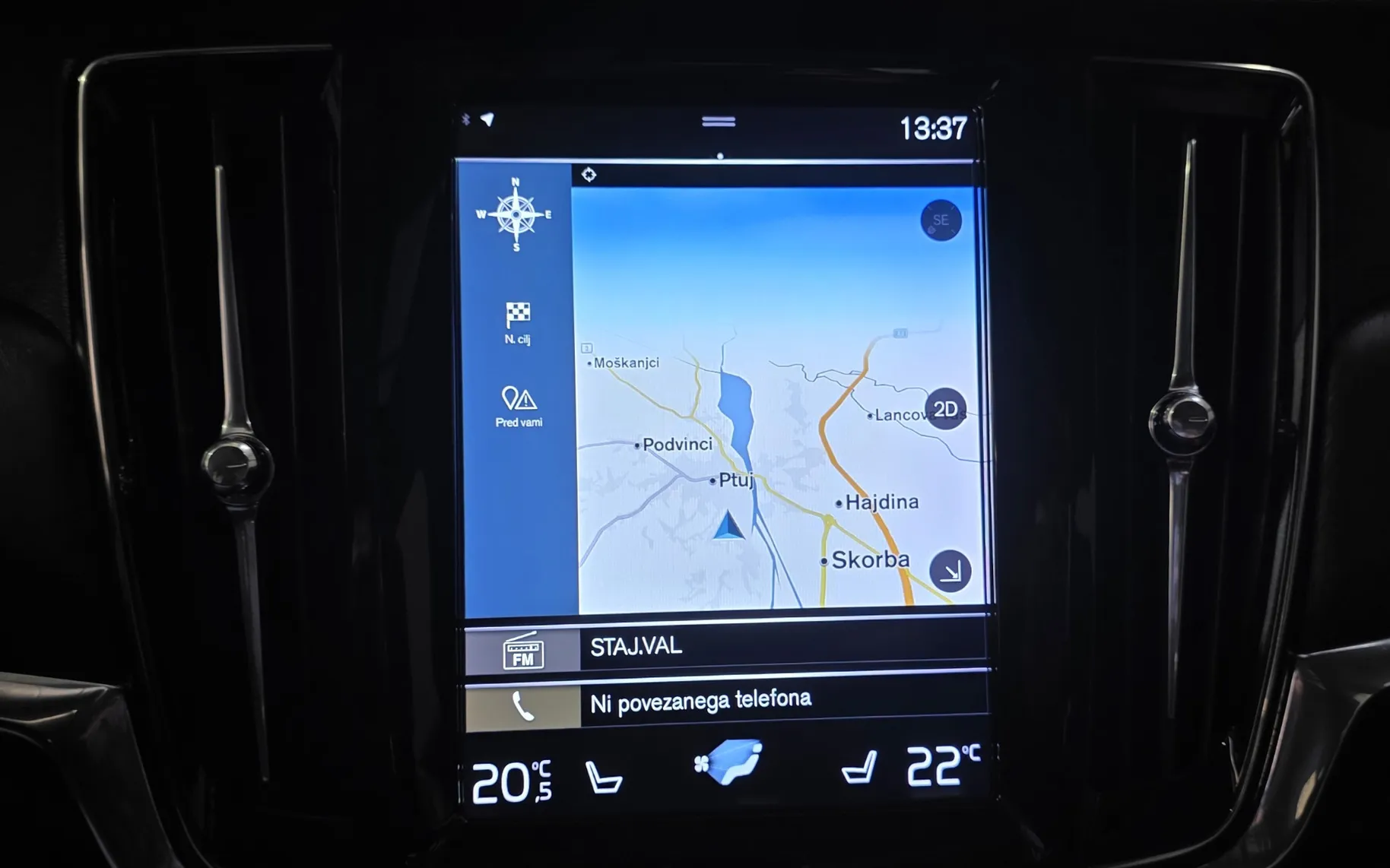 Zunanja slika - Volvo V90 - Cross Country D5 AWD Pro Avt. USNJE PANO ACC LANE LED - 14