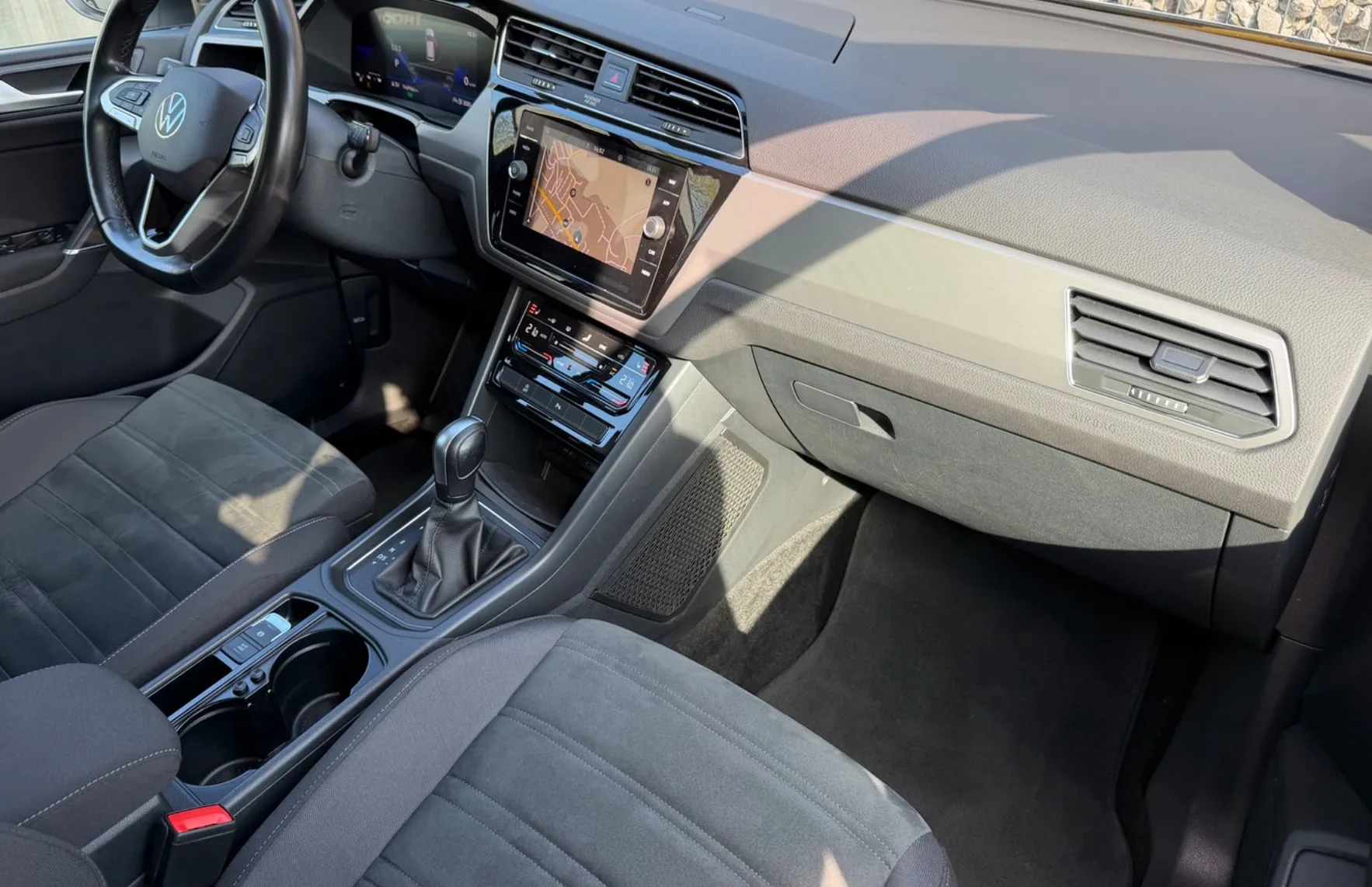 Zunanja slika - Volkswagen Touran - 2.0 TDI DSG |1. LAS.|VIRTUAL|ALCANTARA|MASAZA|PDC| - 11