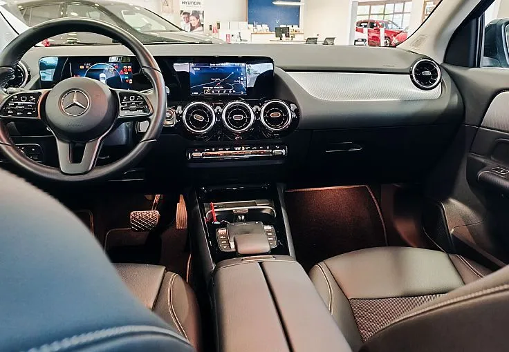 Zunanja slika - Mercedes-Benz GLA-Razred - GLA 200d 4MATIC-MRT.KOT-AKT.TEMP-VL.KLJ-LED-VIDEO - 7