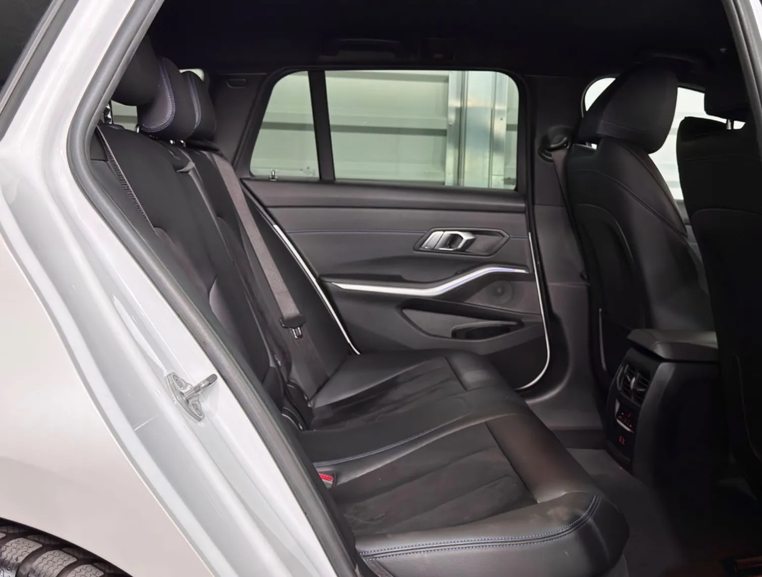 Zunanja slika - BMW Serija 3 - Touring: M PAKET - VIRTUAL - KAMERA - GRET. SED. - PDC - 16
