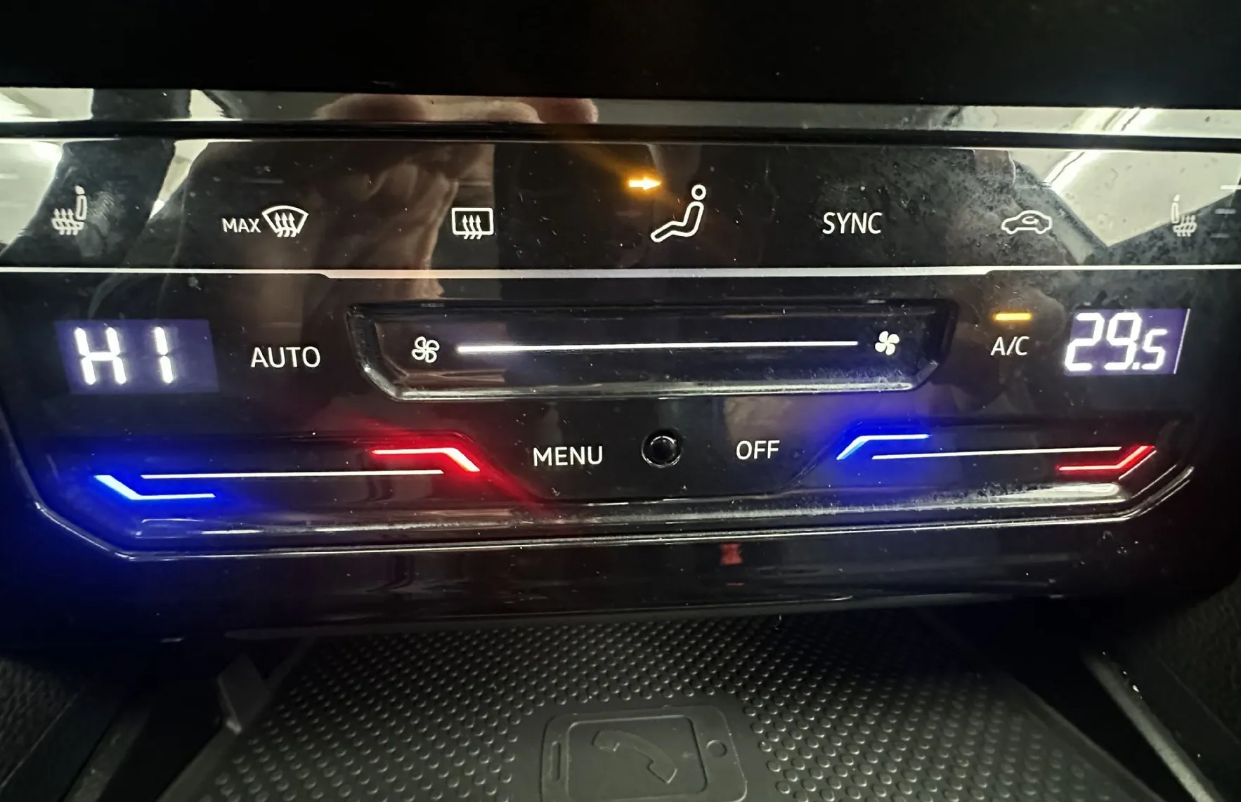 Zunanja slika - Volkswagen Passat - Variant 1.5 TSI avt. 110kW.NEMŠKI+4GUME.KAMERA.LED.NAVI - 9