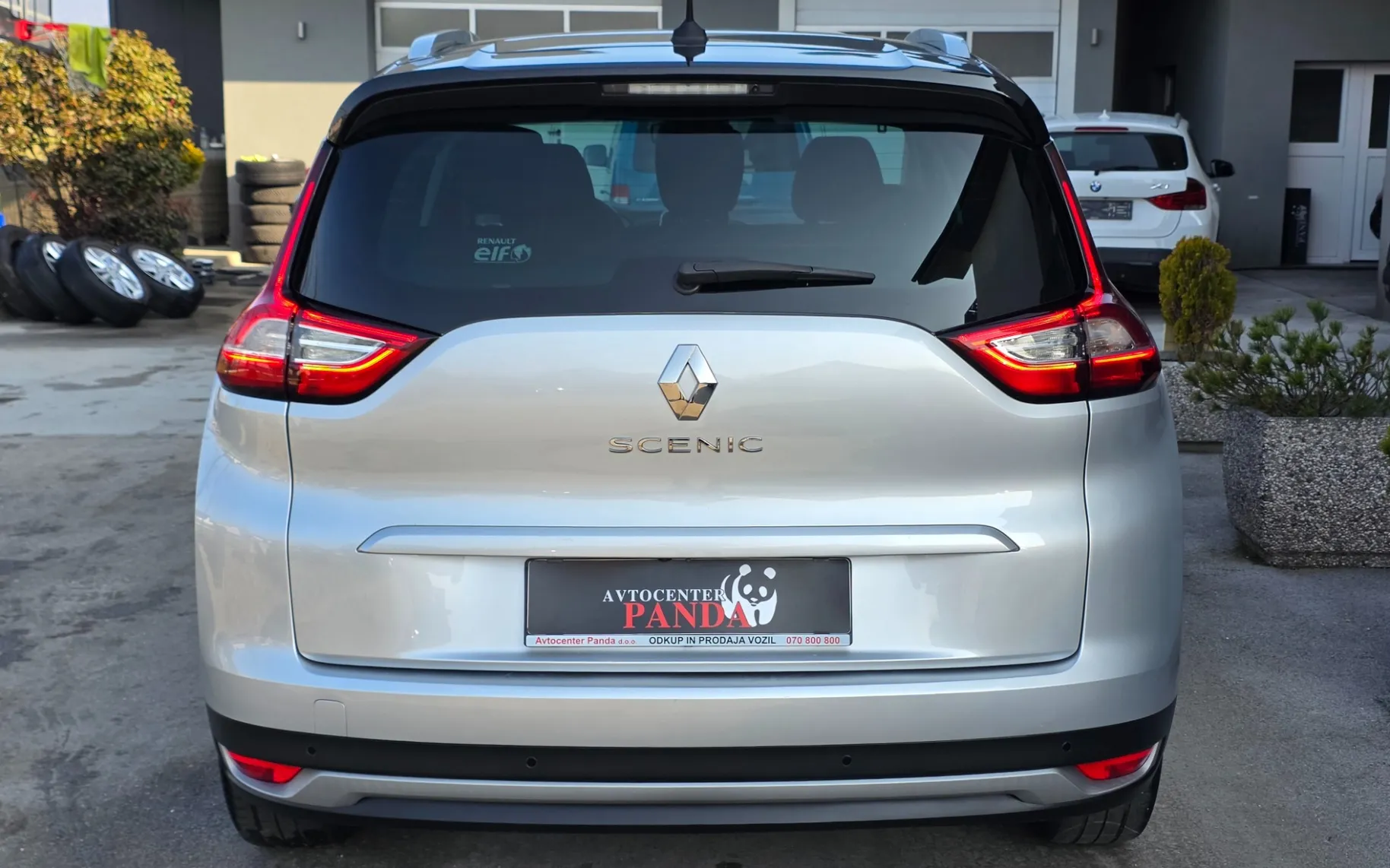 Zunanja slika - Renault Scénic - Grand  Blue dCi 120 Limited - 8