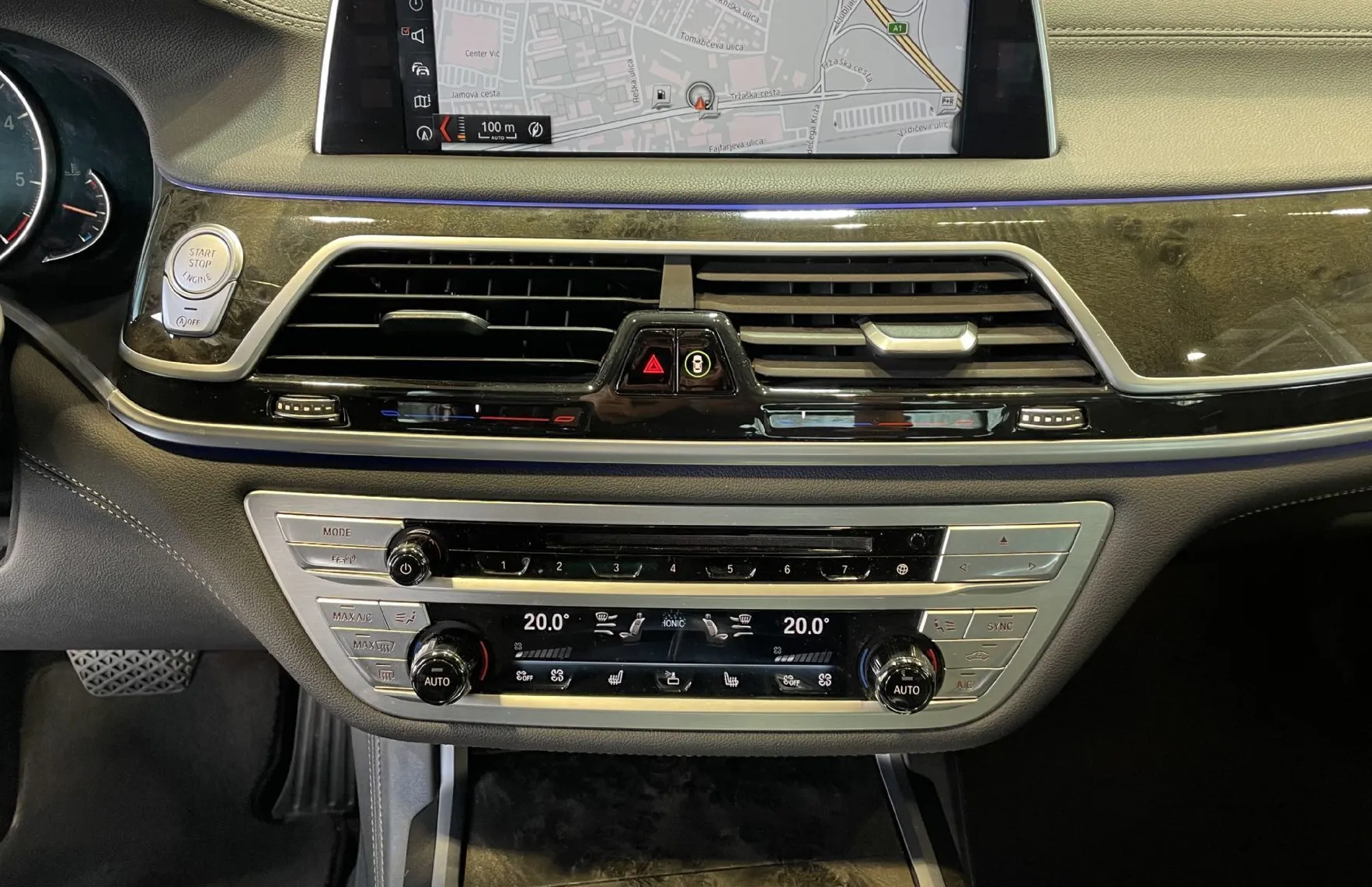 Zunanja slika - BMW Serija 7 - : XDRIVE-SOFT-HEAD UP-PANO-MEMORY-LED-VIRTUAL-NAVI - 16