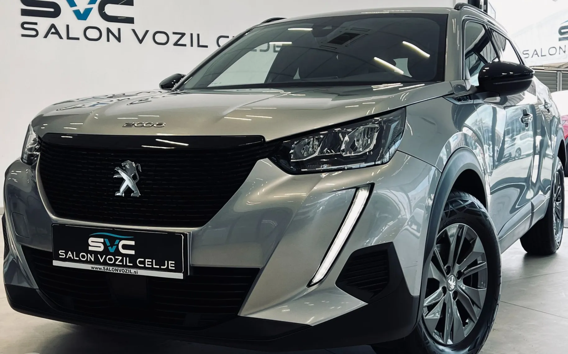 Zunanja slika - Peugeot 2008 - 1,2 PureTech 100 S&S Allure - 1