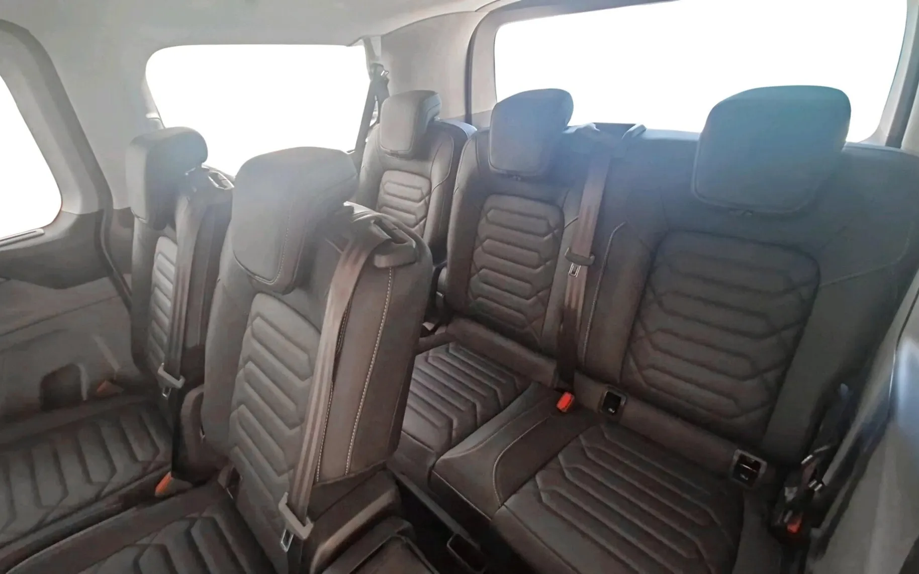 Zunanja slika - Ford Tourneo Custom - TITANIUM X 2.5 PHEV-L1H1-8XSED.-RADAR-USNJE-OPOMBE - 8