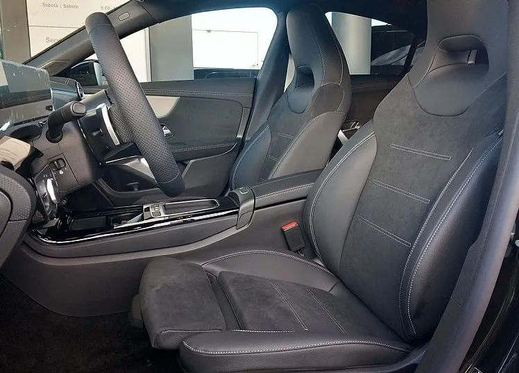 Zunanja slika - Mercedes-Benz CLA-Razred - CLA 200 d AMG EDITION AKCIJSKA CENA - 8