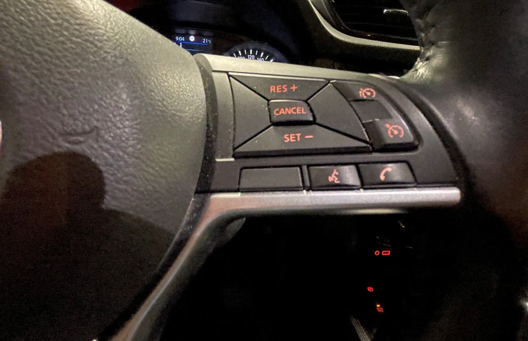 Zunanja slika - Nissan X-Trail - 1.3 DIG N-Connecta DCT 117 KW - 8