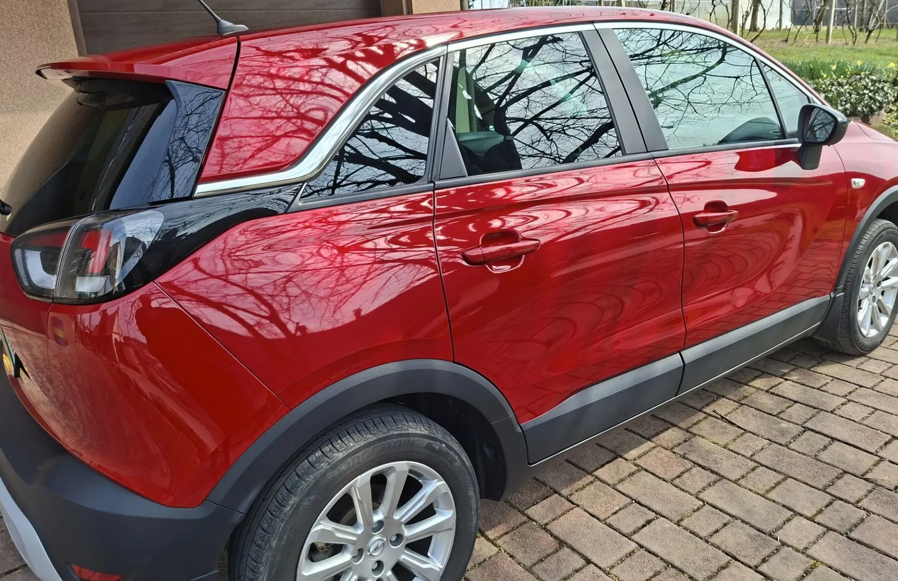 Zunanja slika - Opel Crossland - 1.2 TURBO 81KW.KAMERA.SAMO 50000KM.SLOVENSKI+4GUME - 12