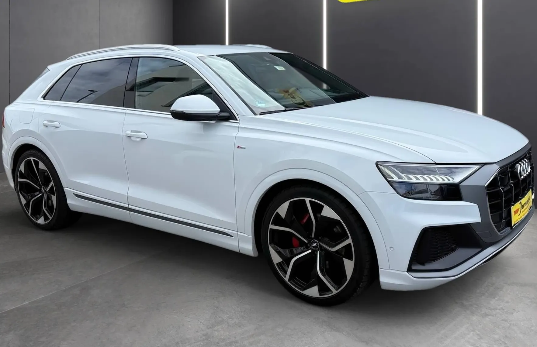 Zunanja slika - Audi Q8 - 50 TDI QUATTRO S-LINE MATRIX PERLA BELA HEAD UP - 10