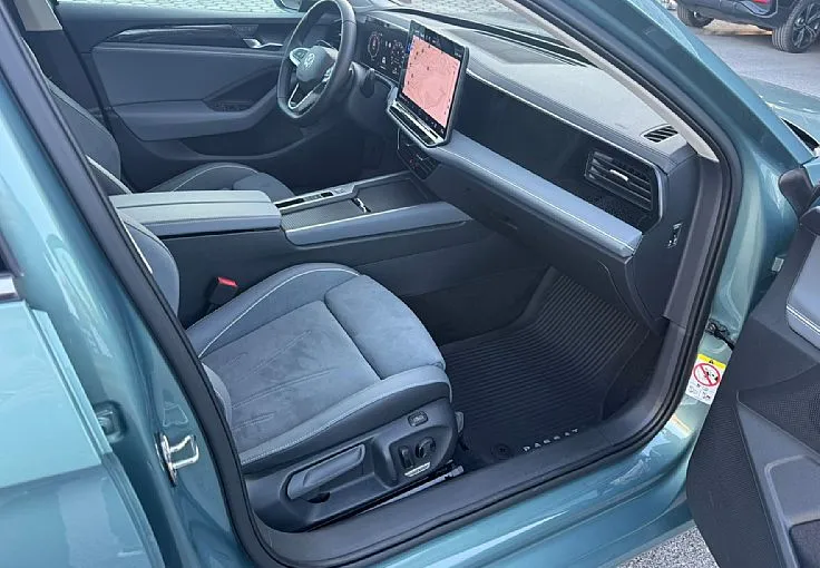 Zunanja slika - Volkswagen Passat - Variant 1.5 eTSI  Business DSG-KAM360-aTemp-IQ-Virt-Headup - 7