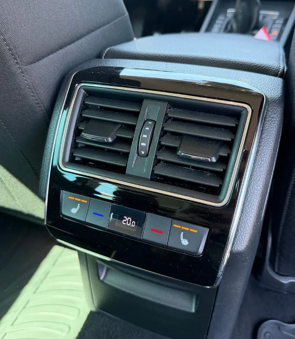 Zunanja slika - Škoda Superb - 2.0 TDI STYLE-18COL-CRYSTAL LED-ACC-MRT.KOTI-KAMER - 14