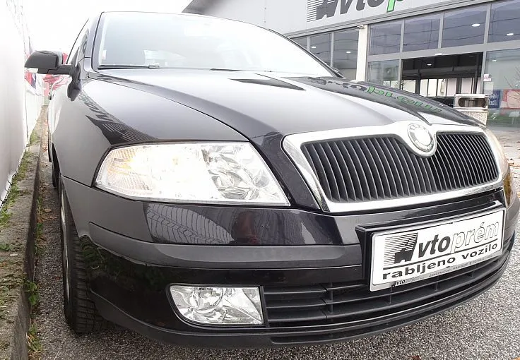 Zunanja slika - Škoda Octavia - 1.9 TDi FINANCIRANJE BREZ POLOGA - 2