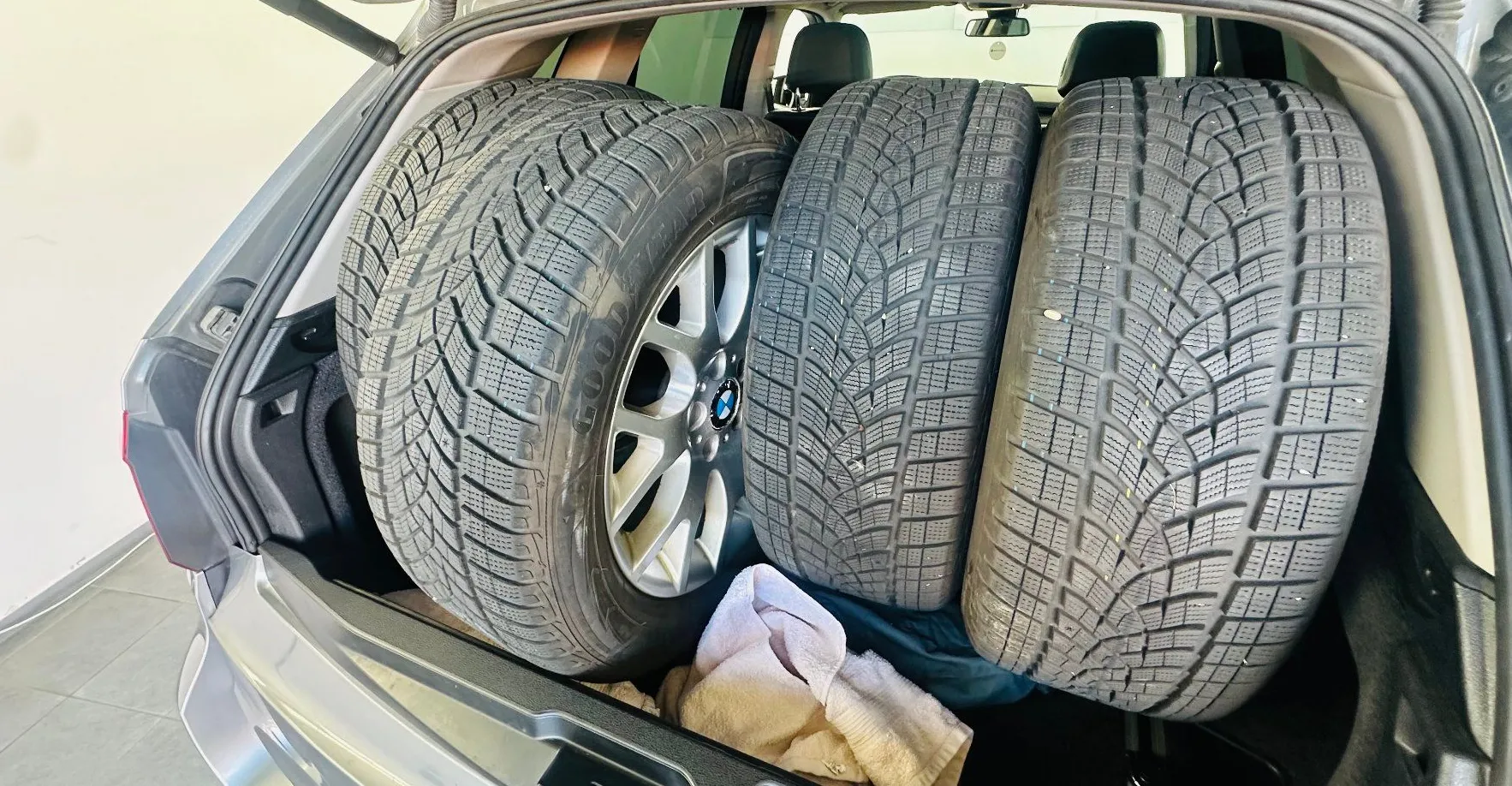 Zunanja slika - BMW X5 - serija : xDrive25d Avt.NAVI.USNJE.LED.160 KW+4ALU+GUME NOVE - 6
