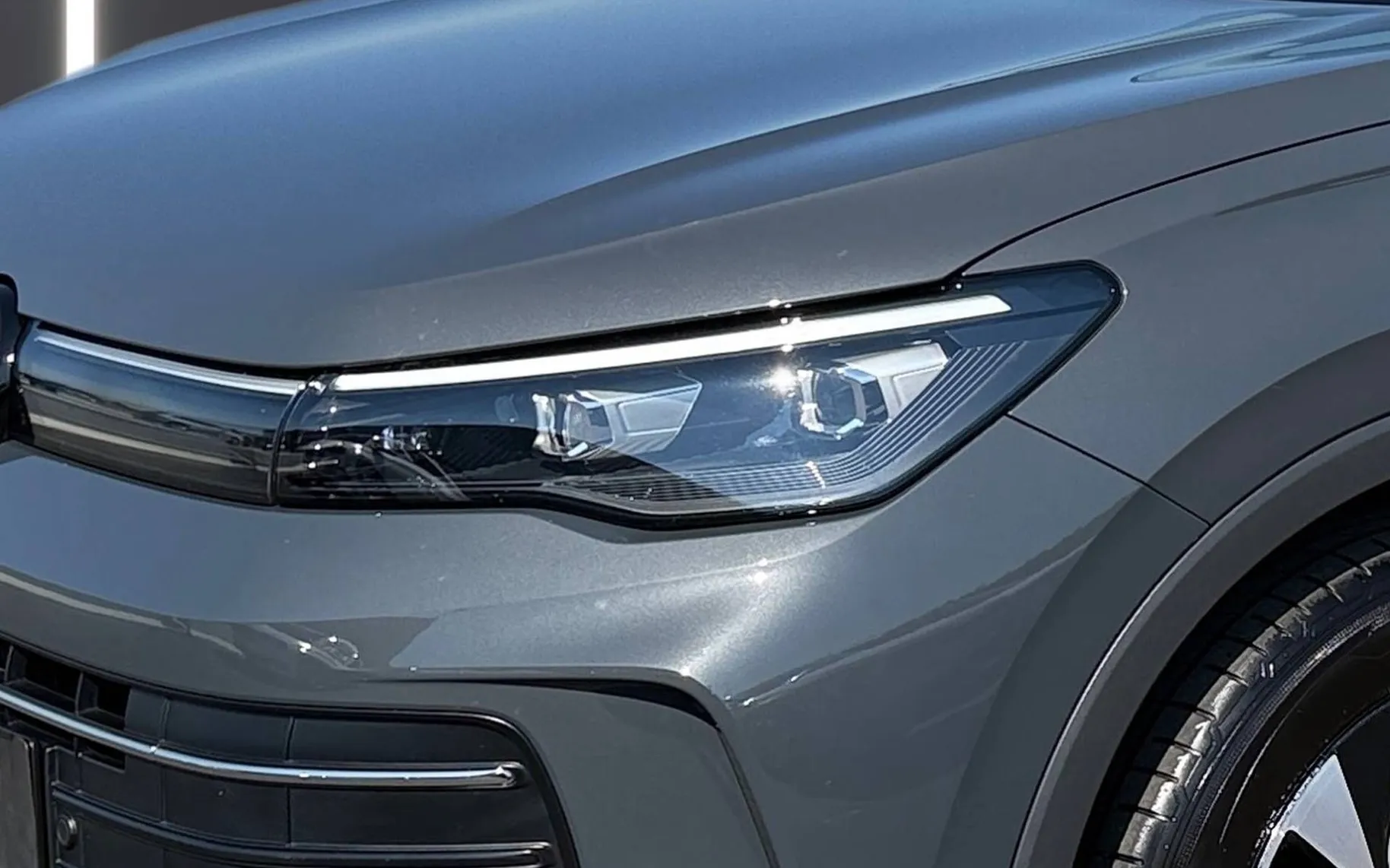 Zunanja slika - Volkswagen Tiguan - 1.5 eTSI BMT 4All DSG - 5