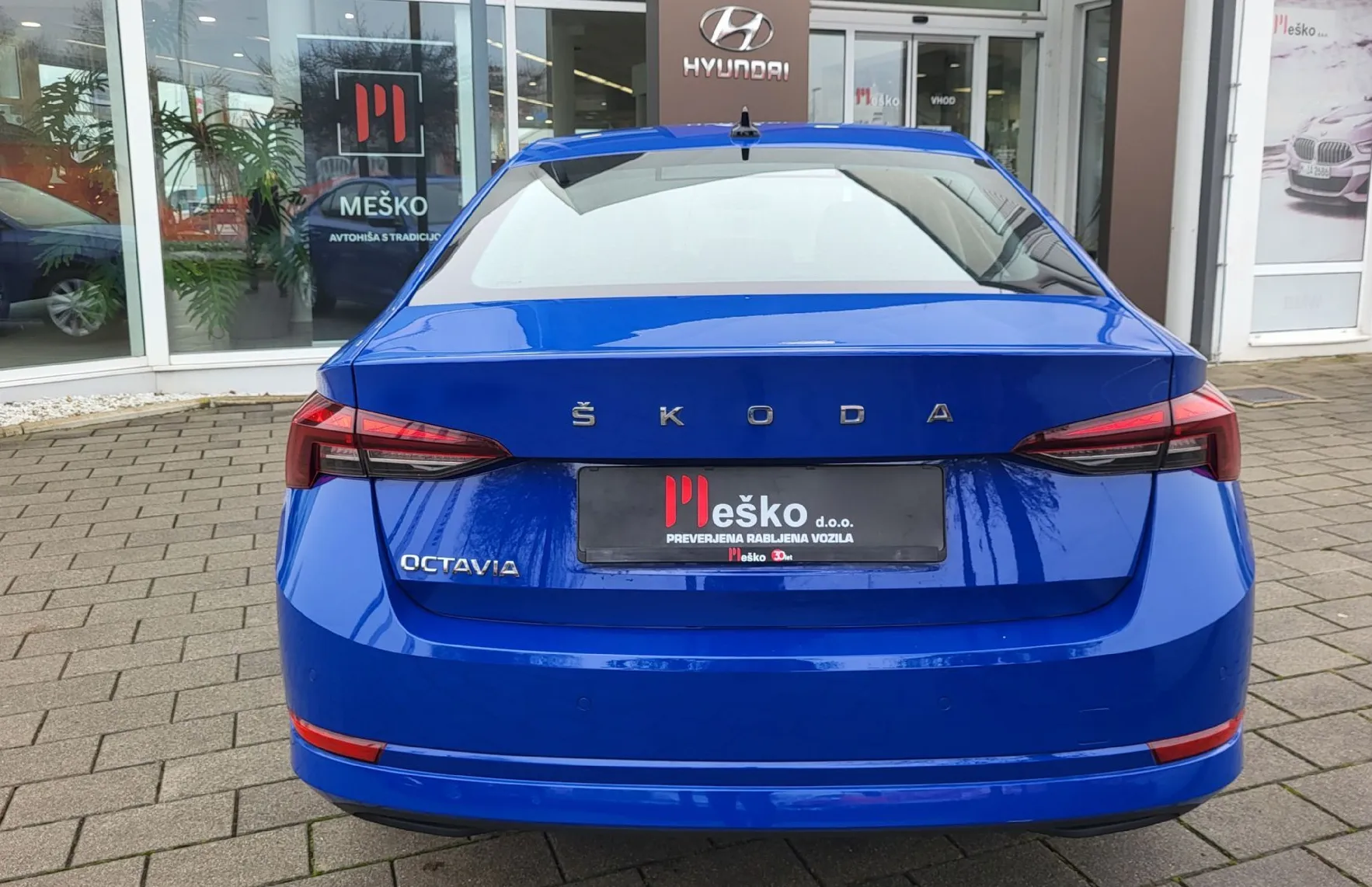 Zunanja slika - Škoda Octavia - 1.0 TSI slo-1 last-tov.gar-alu-pdc-el.paket-acc-.. - 4