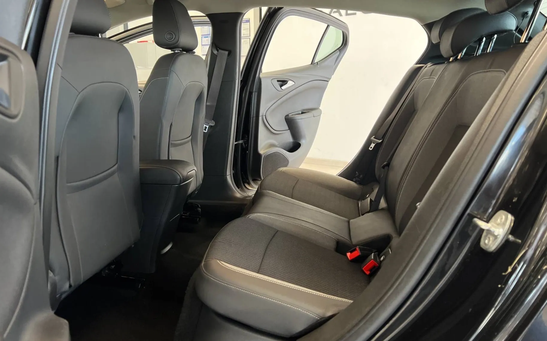 Zunanja slika - Opel Astra - 1.5D-122KM-AUT-FULL-LED-KAM-KEYLESS-LINE-ASS-PDC - 12