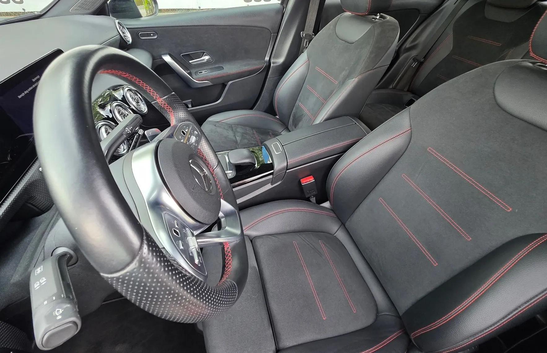 Zunanja slika - Mercedes-Benz A-Razred - A LIMUZINA 200 AMG AVT. LED-VIRTUAL-KAMERA-1.LAST - 12