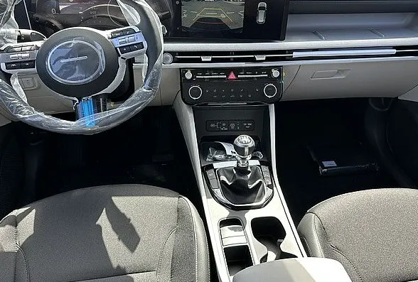 Zunanja slika - Hyundai Tucson - 1.6T T-GDI Premium°°Winter°°El. prtljažnik°°Kamera - 7