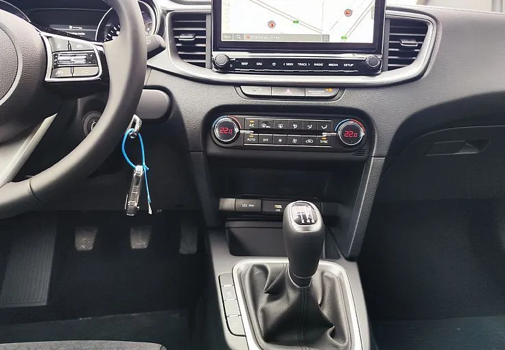 Zunanja slika - KIA Ceed - 1.0 T-GDi LX Champion+ ISG. M T 74 kW - 8