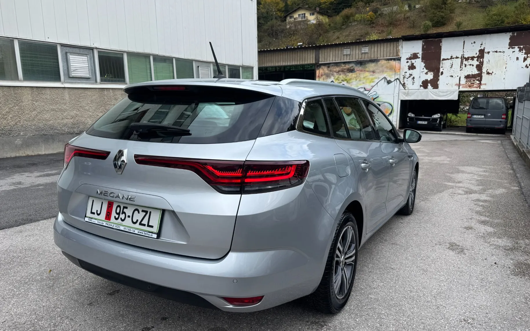 Zunanja slika - Renault Mégane - 1.3 TCe 140 - Business - 4