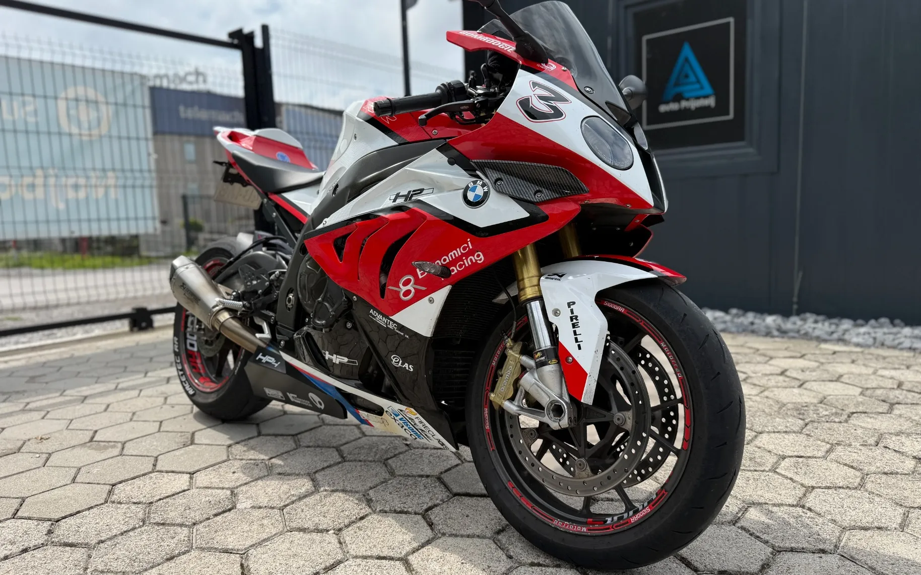 Zunanja slika - BMW Serija 1 - 1 Series S1000RR - 1