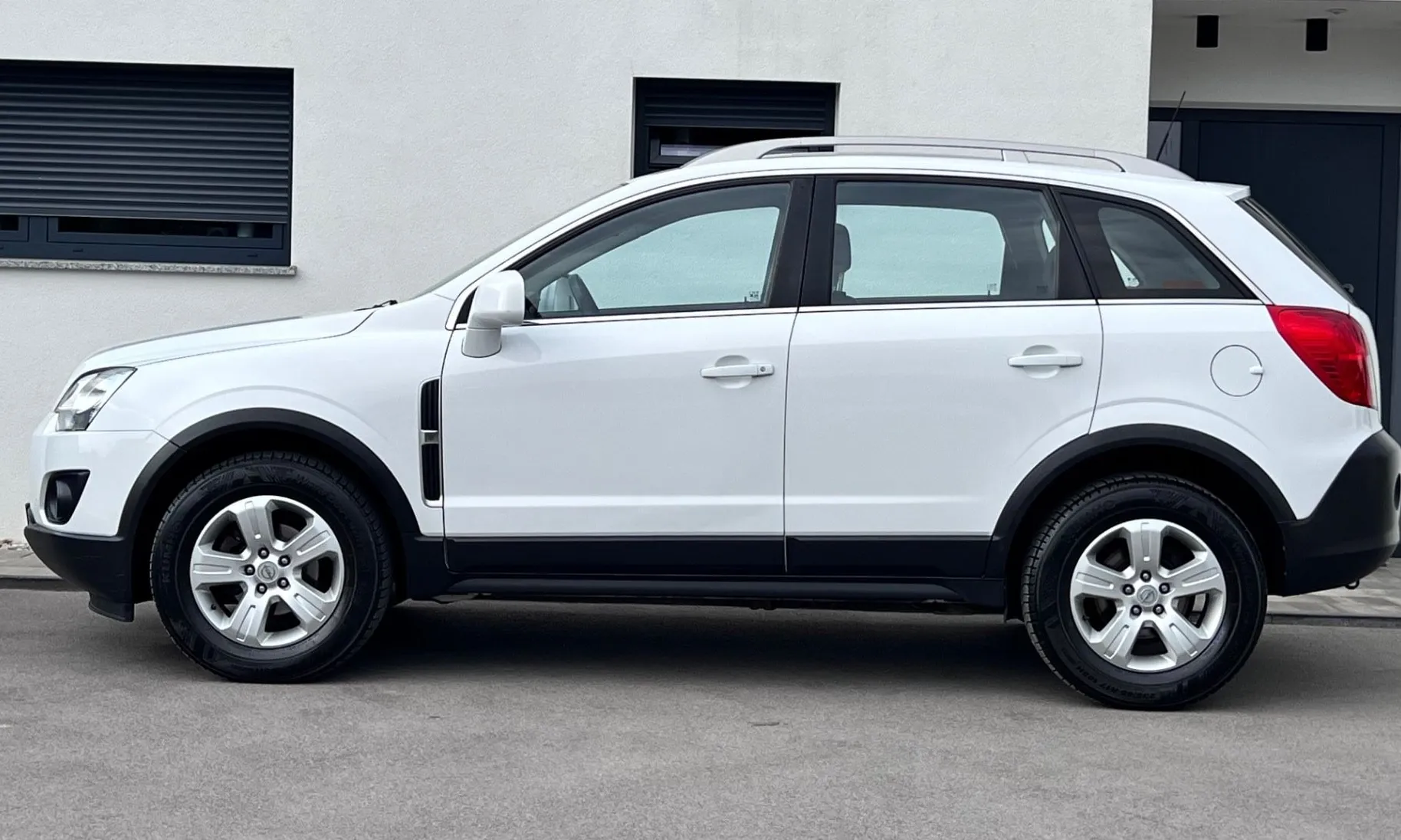 Zunanja slika - Opel Antara - 2.2 CDTI+ALU+SAMO 107.208 km PREVOŽENIH - 5
