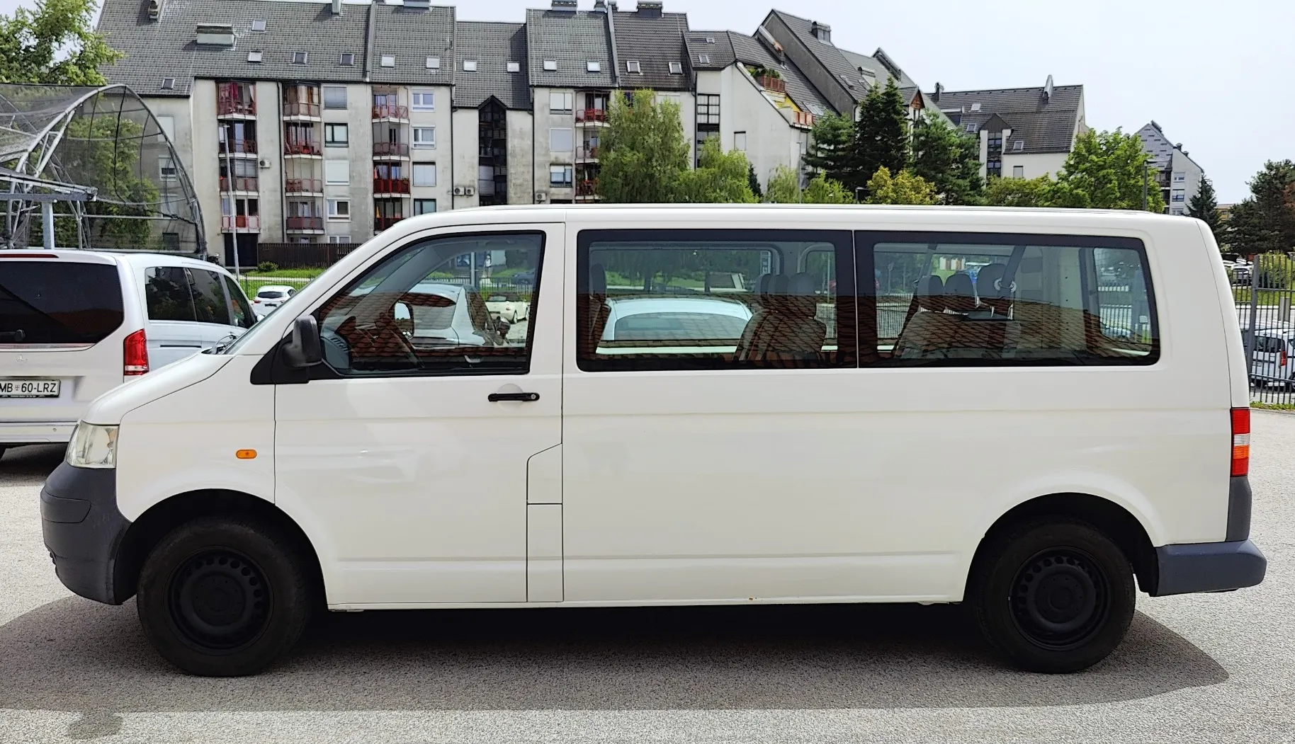 Zunanja slika - VW Transporter - 2.5TDI SLO 8.SEDEŽEV - 2