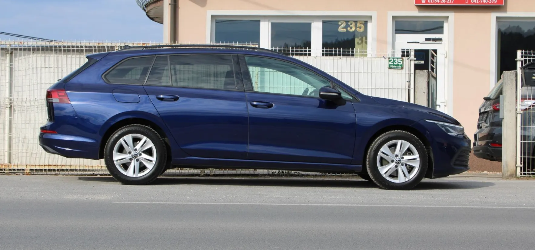 Zunanja slika - Volkswagen Golf - Variant 2.0 TDI avt. BUSINESS 85  115  ALU-PDC-LED-KAMERA - 8