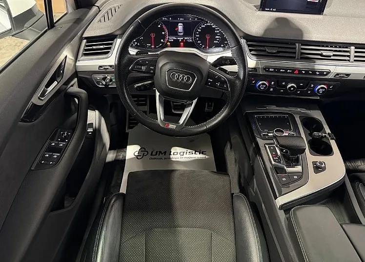 Zunanja slika - Audi Q7 - ultra 3.0 TDI quattro - PANOR - KLJUKA - NAVI -LED - 11