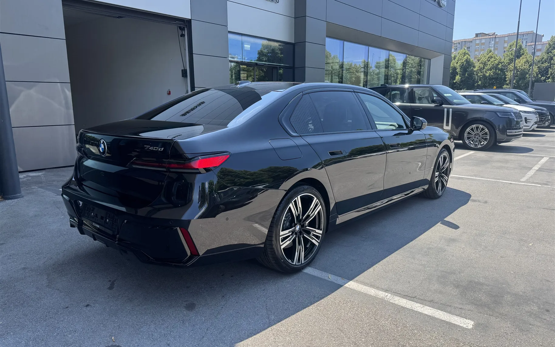 Zunanja slika - BMW Serija 7 - 740d xDrive - 2