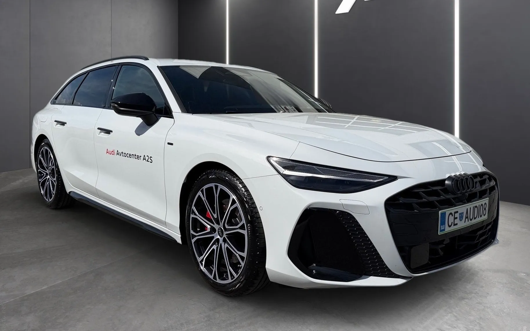 Zunanja slika - Audi A6 Avant - e-hybrid quattro S tronic 220 kW... - 2