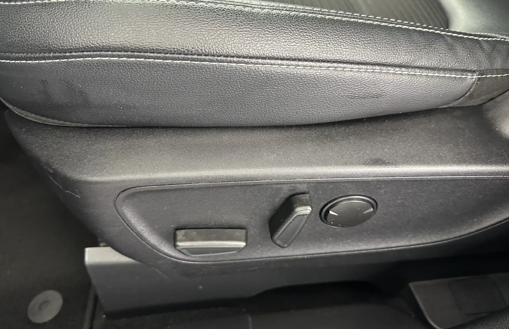 Zunanja slika - Ford Kuga - TitaniumX 2.0 EcoBlue 140kW.NEMŠKI+4ALU.KAMERA.4X4 - 14