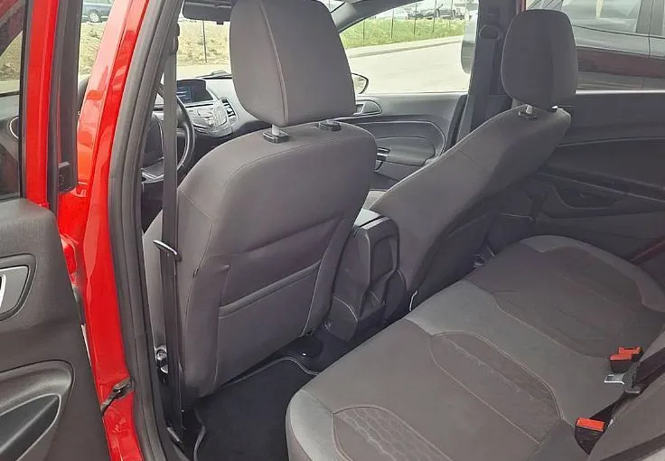 Zunanja slika - Ford Fiesta - 1.5 TDCi 55 kW  ST-LINE HUDA - 11