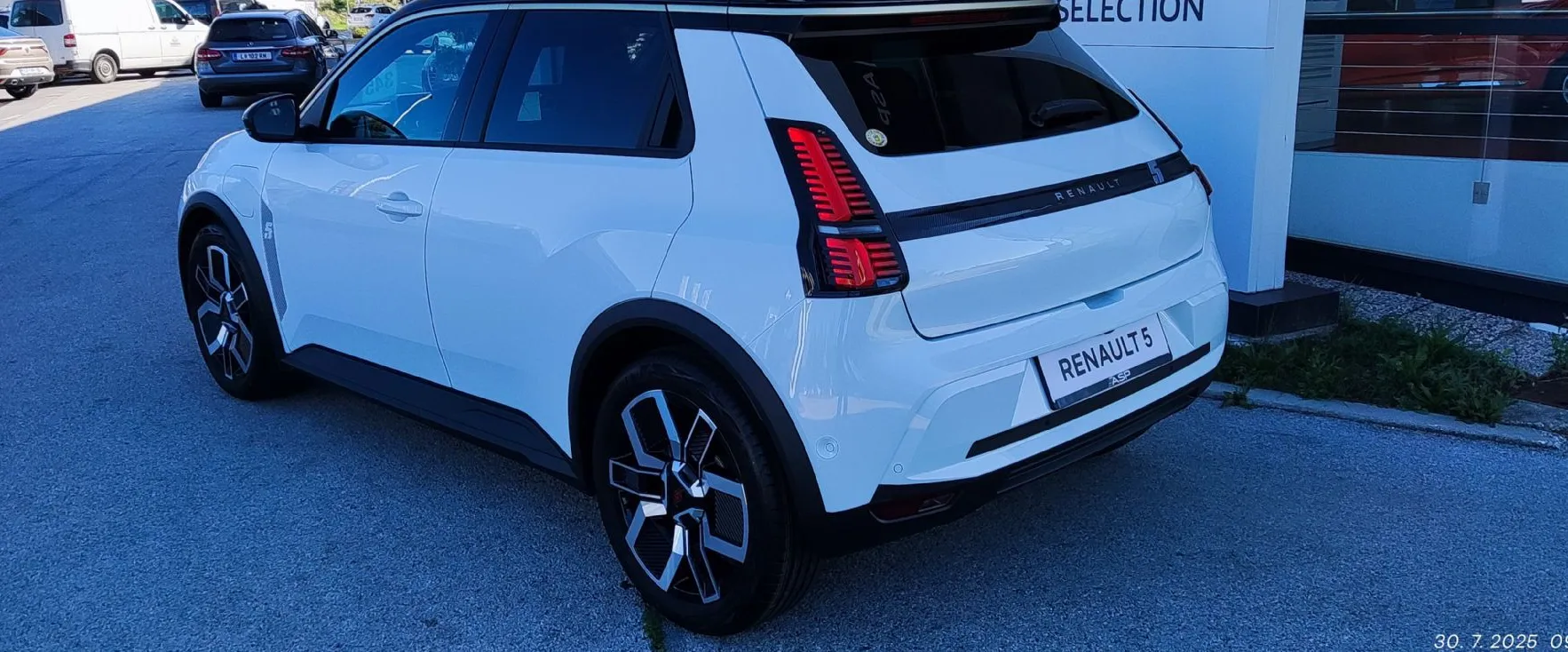 Zunanja slika - Renault 5 E-tech - TECHNO 150 HP COMFORT RANGE - 9