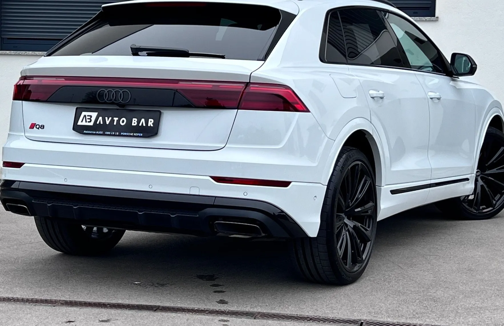 Zunanja slika - Audi Q8 - 50 TDI+1.LAST+SLO+Q+S-LINE+210kW+MATRIX+PANORAMA - 8
