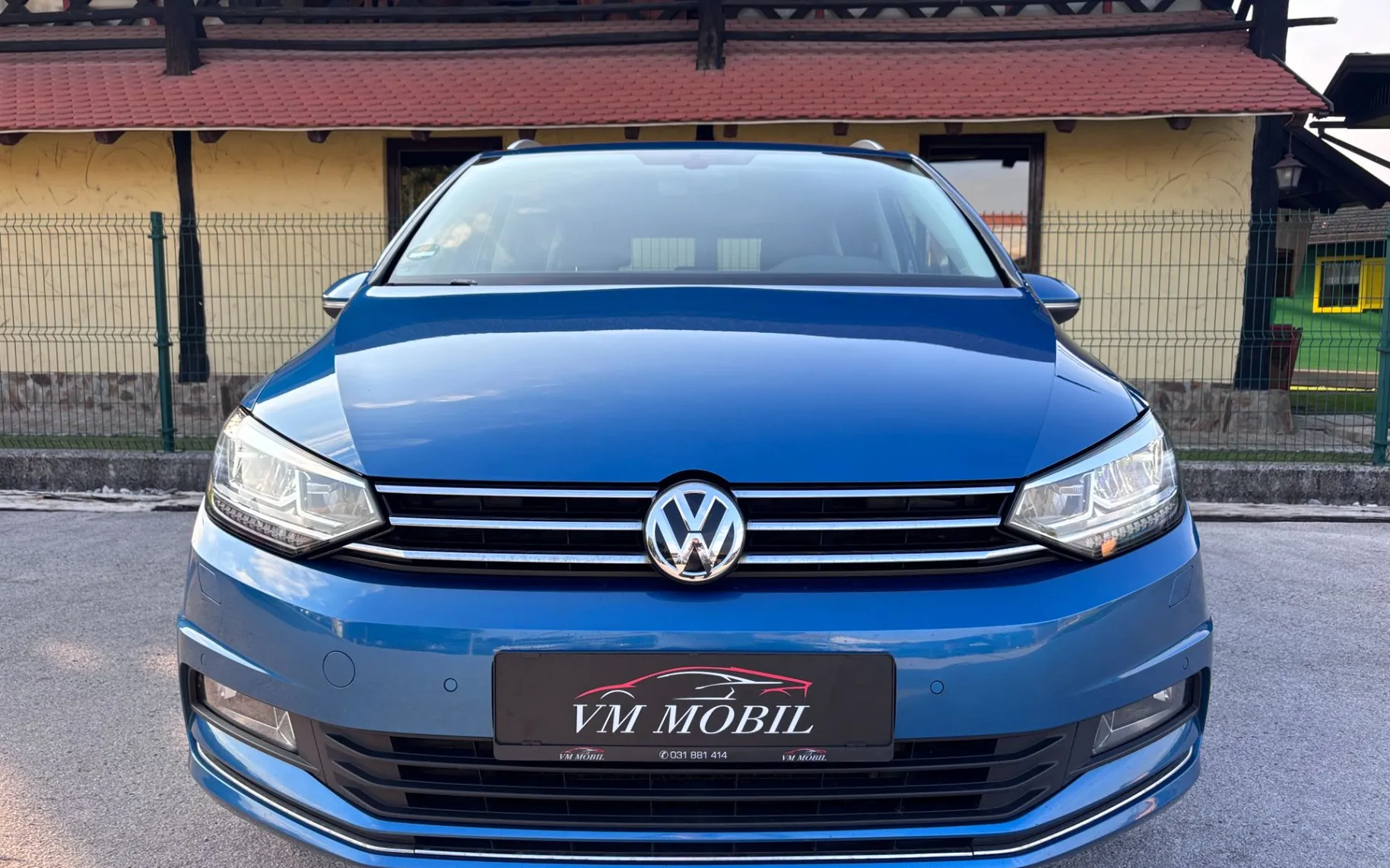 Zunanja slika - Volkswagen Touran - 2.0 TDI HIGHLINE - 2