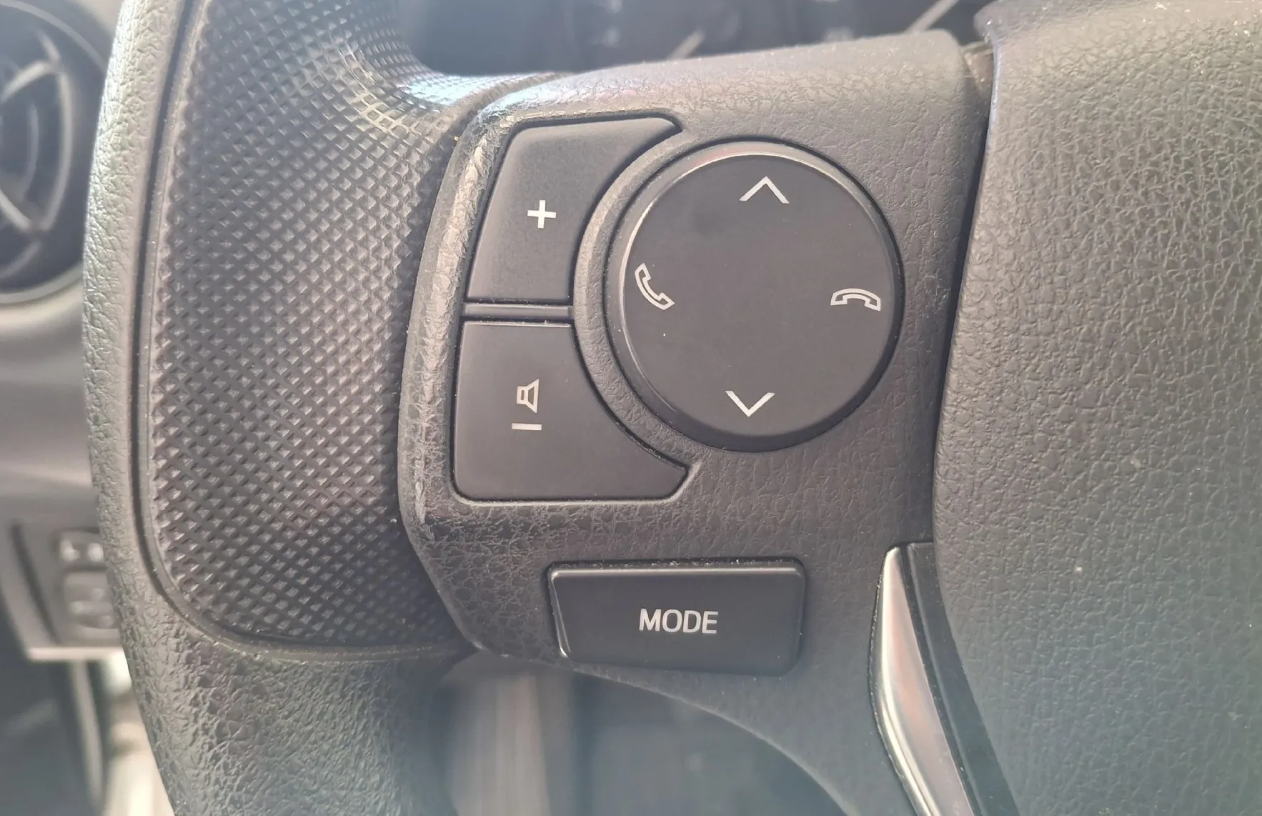 Zunanja slika - Toyota Corolla - 1.33 Dual VVT-i Luna - 8