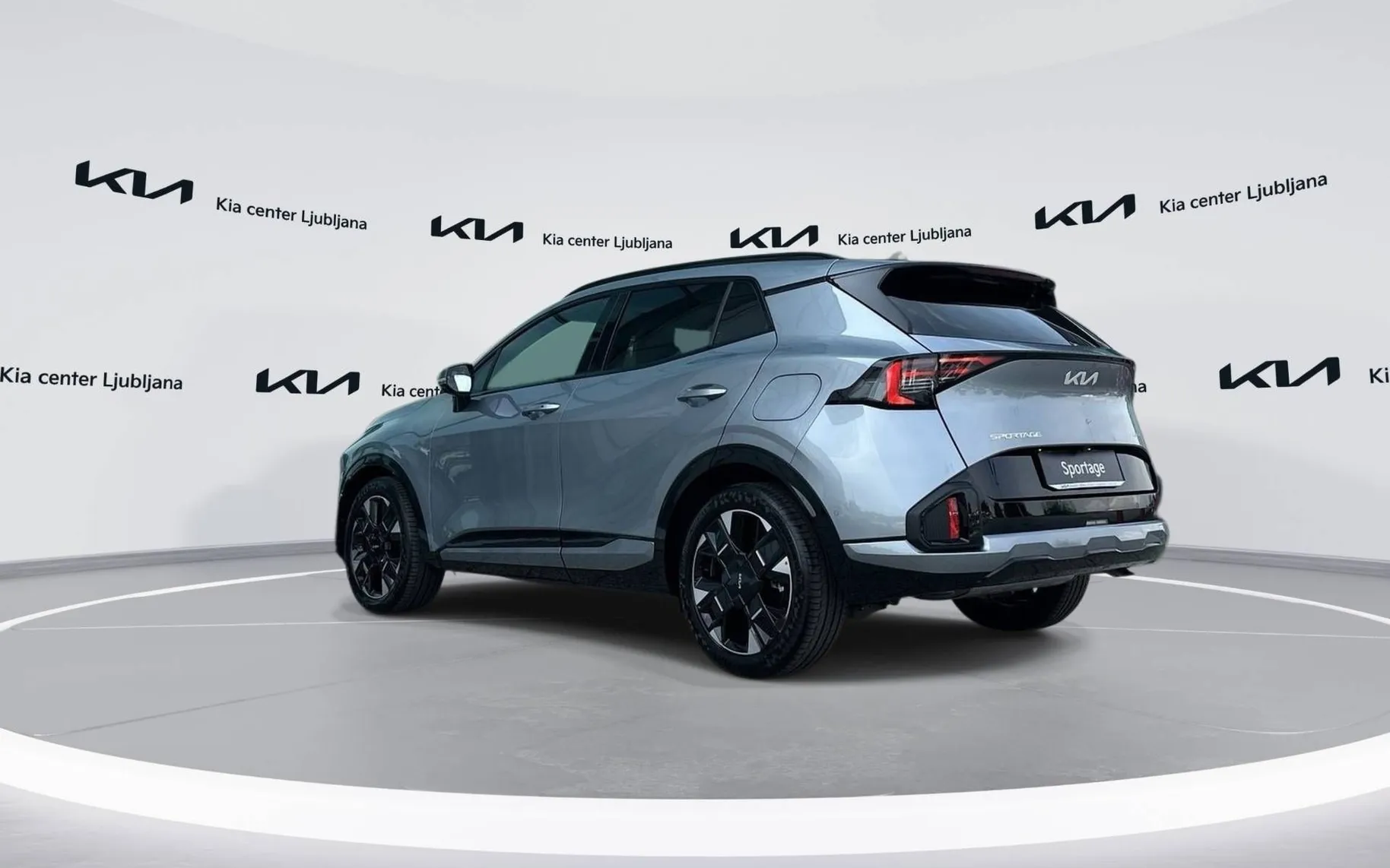 Notranja slika - KIA Sportage - 1.6 T-GDi GT-Line. 7 DCT... - 7