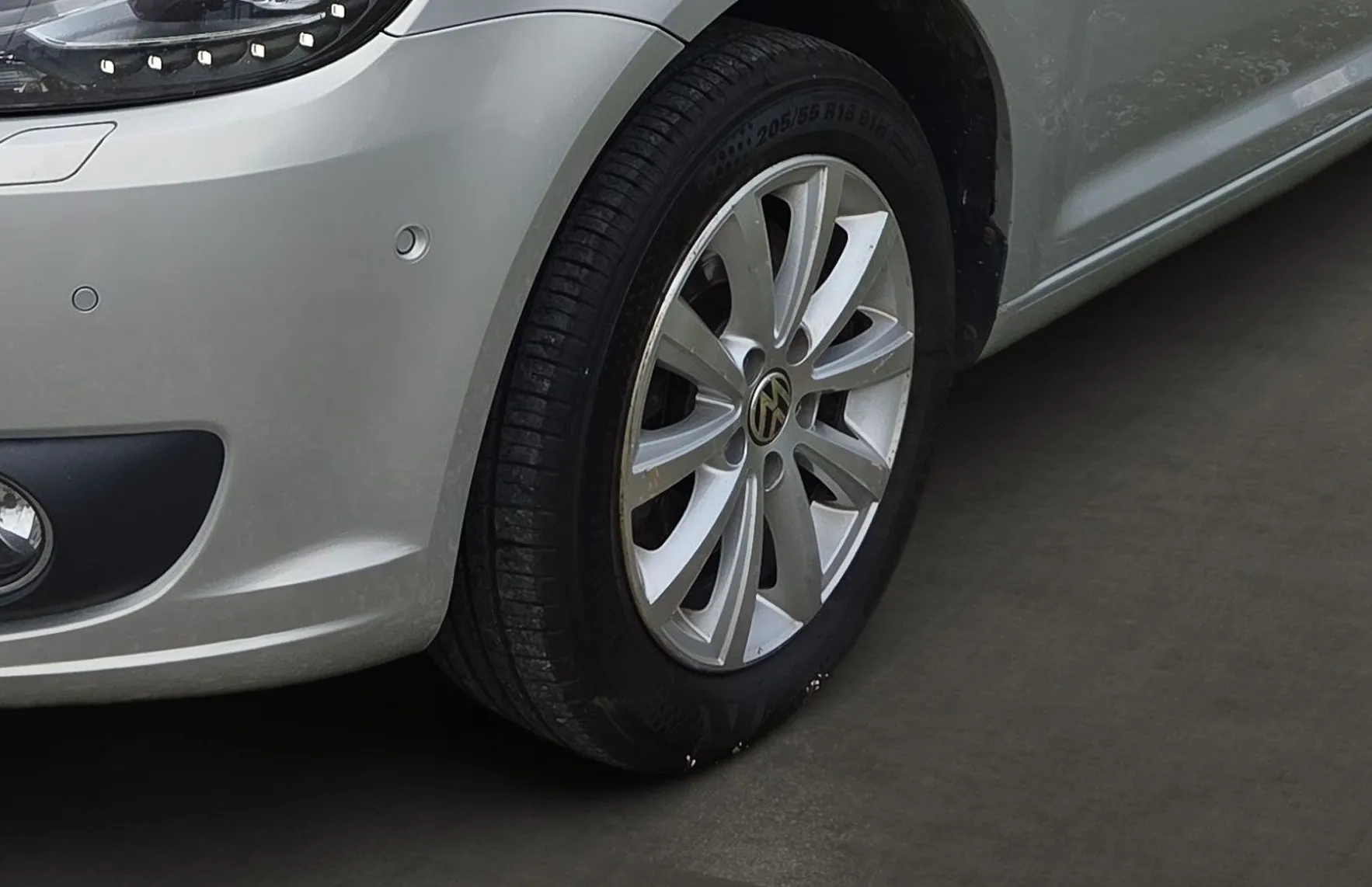 Zunanja slika - VW Touran - 2.0 TDI avt. Highline 103  140 - 6