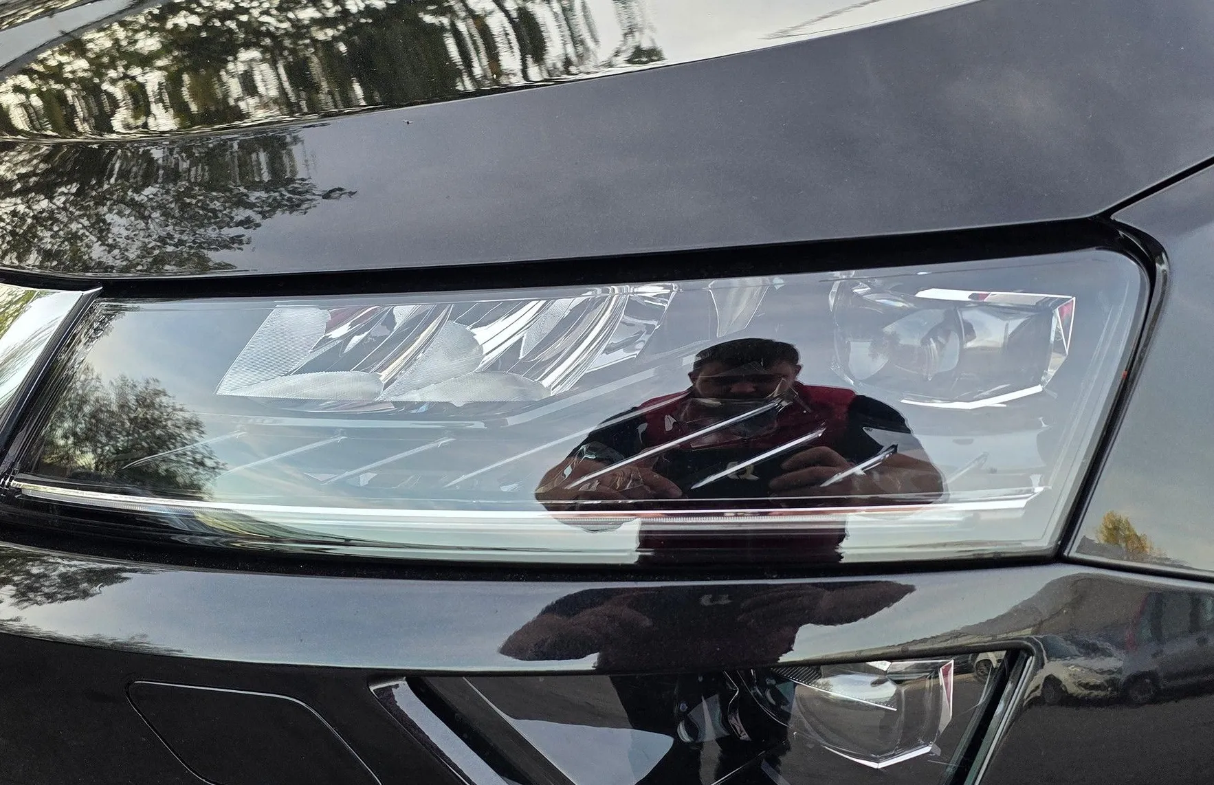 Zunanja slika - Škoda Karoq - 1.0 TSI SPORT LED-KAMERA-NAVI-GRETJE SŽ-1.LASTNIK - 15