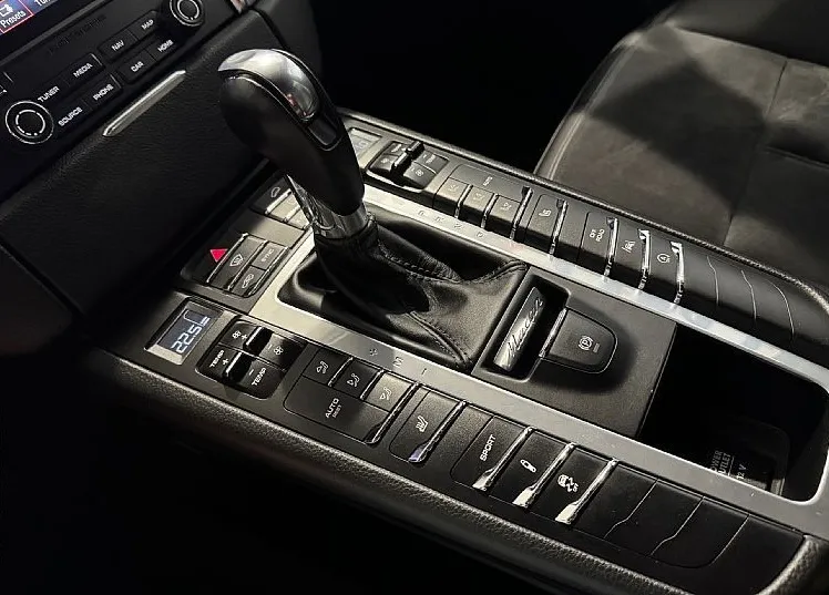 Zunanja slika - Porsche Macan - 2.0 GTS - BIXENON - LED - KAMERA  -VRHUNSKI - 18