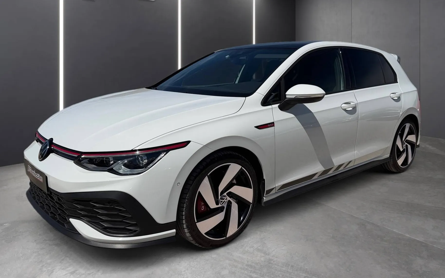 Zunanja slika - Volkswagen Golf - 2.0 GTI avt. 221  300  Clubsport-Matrix-Mrtvi kot - 1