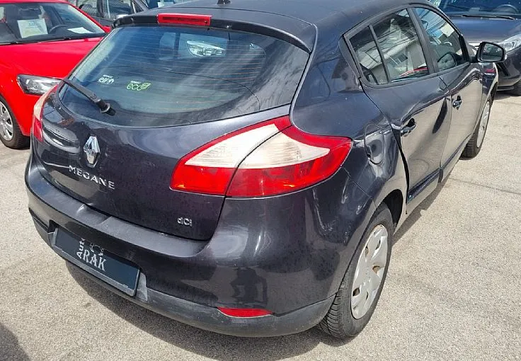 Zunanja slika - Renault Mégane - Megane Berline dCi 95 Expression - 4