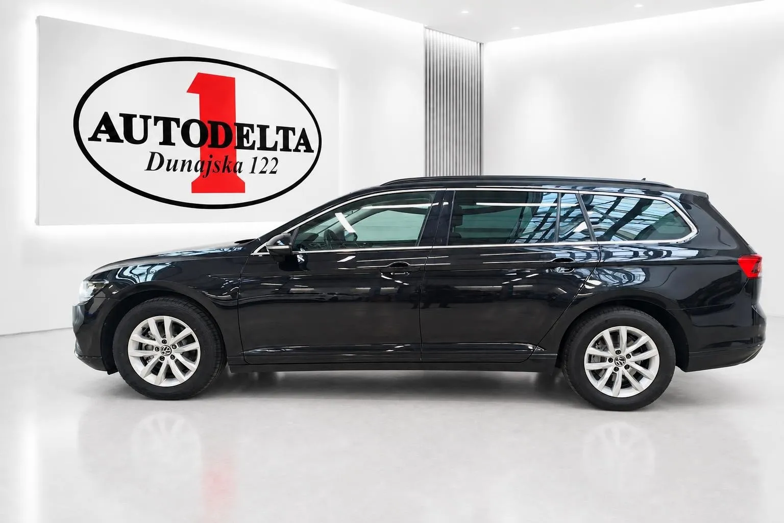 Zunanja slika - Volkswagen Passat Variant - 2.0 TDI BMT SCR Business DSG 110kW - 3